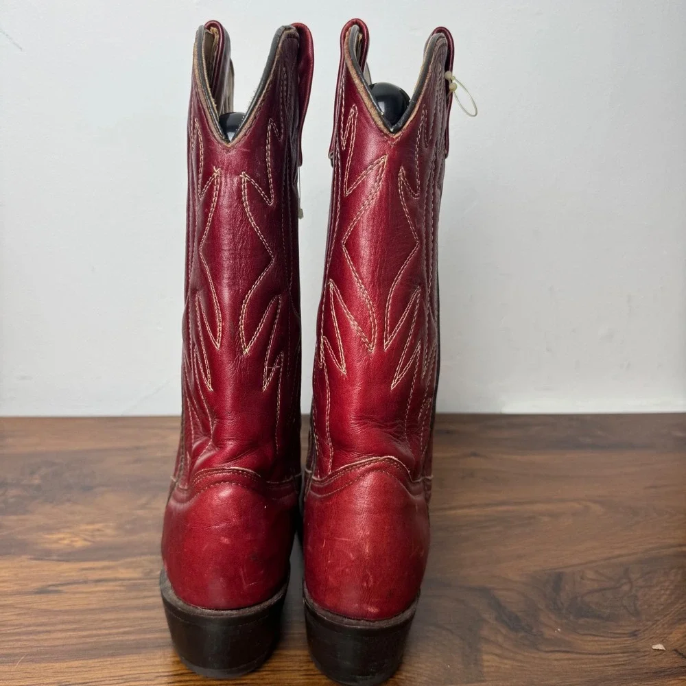 Levis Vintage Red Leather Western Cowboy Boots Mens 8M Made in USA 54358